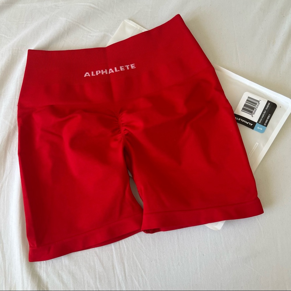 Alphalete Amplify shorts
